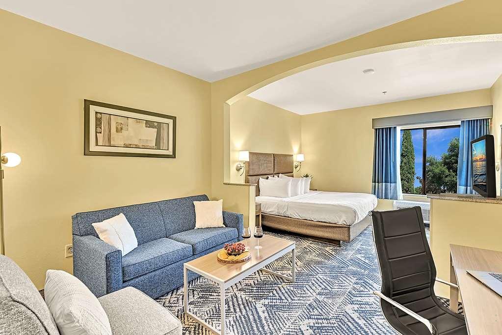 Best Western Plus Lewisville Flower Mound Cameră foto