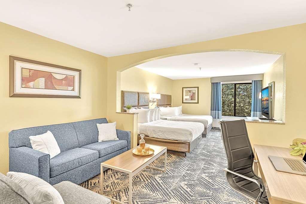Best Western Plus Lewisville Flower Mound Cameră foto