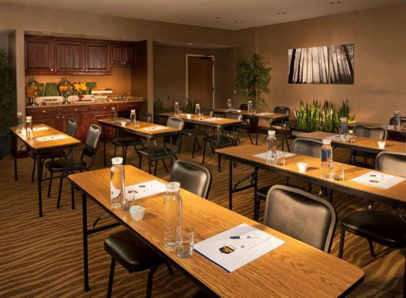 Best Western Plus Lewisville Flower Mound Exterior foto